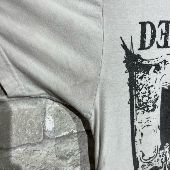 Death Note Women's Medium Anime Manga Graphic Tshirt Short Sleeve **FLAWED** - Picture 6 of 7